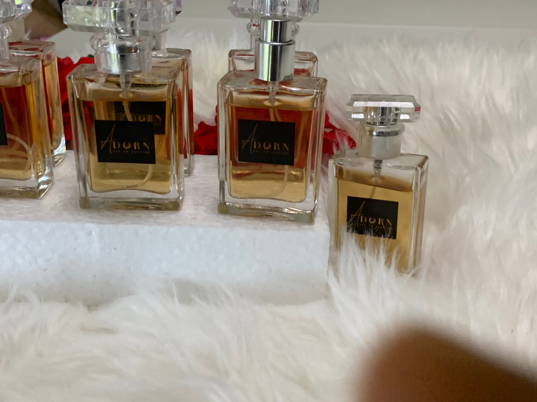Adorn perfume
